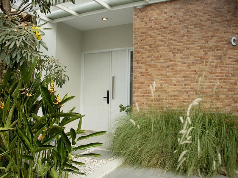 Villa Tjokro Yogyakarta Exterior foto